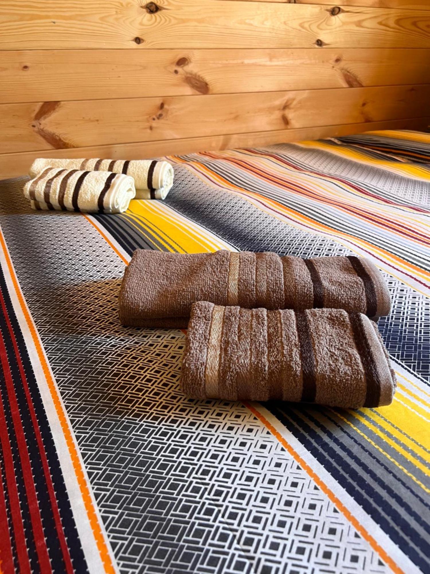 Cozy Bungallows 波德戈里察 外观 照片