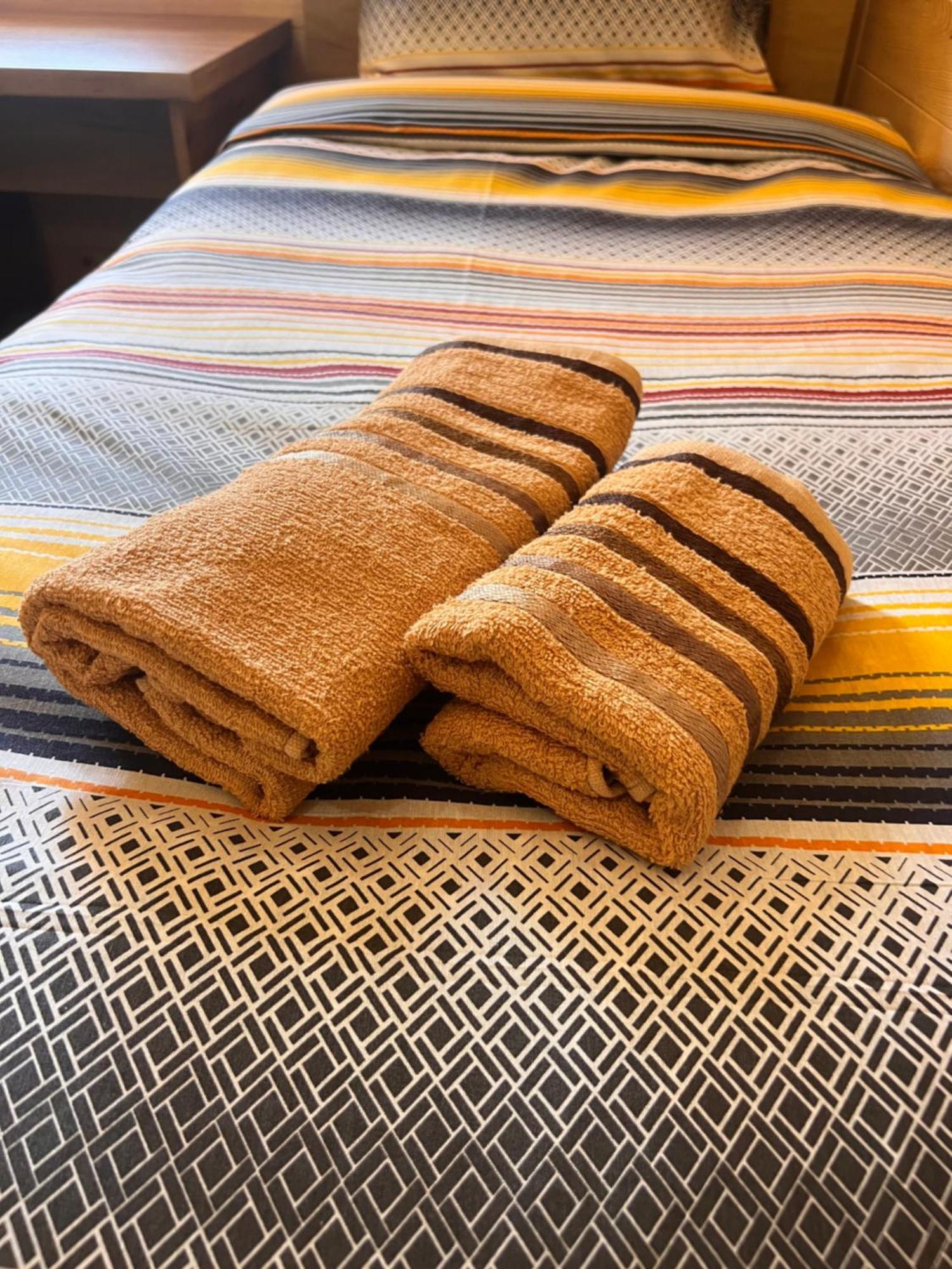 Cozy Bungallows 波德戈里察 外观 照片